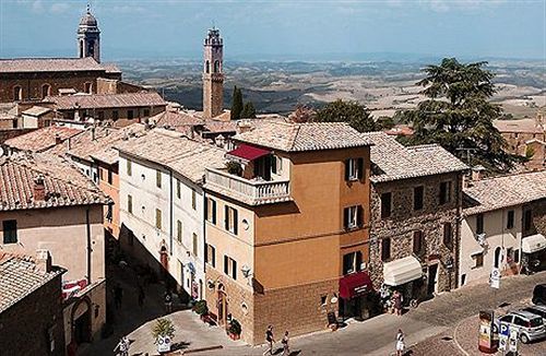 Il Barlanzone Affittacamere Montalcino Dış mekan fotoğraf